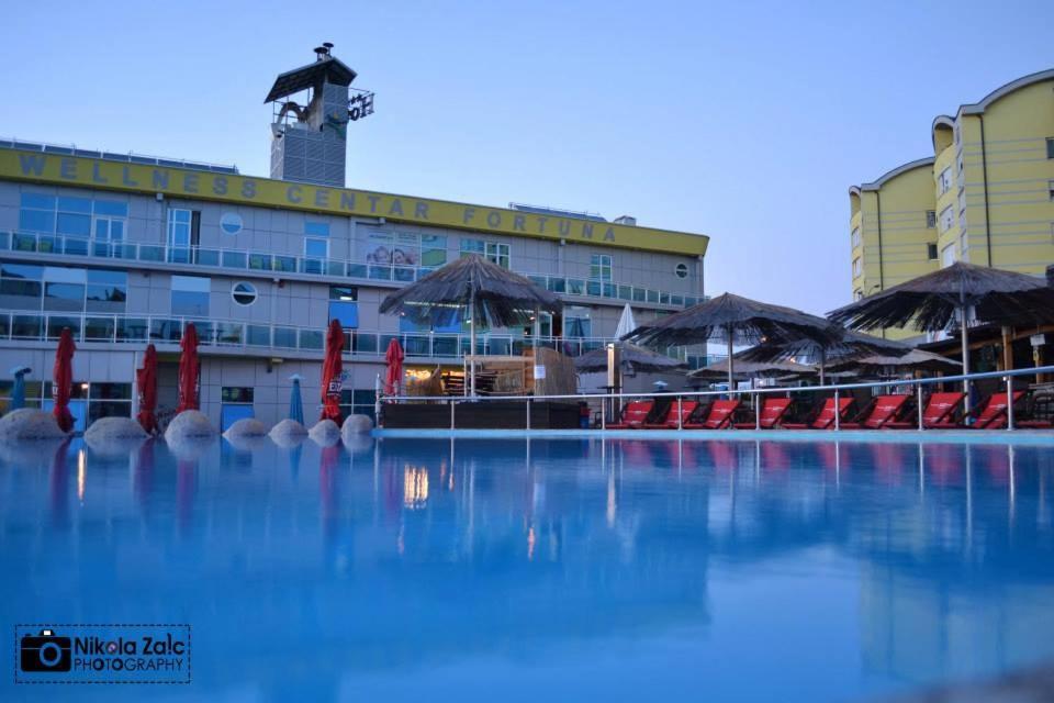 Hotel Fortuna バニャ・ルカ エクステリア 写真