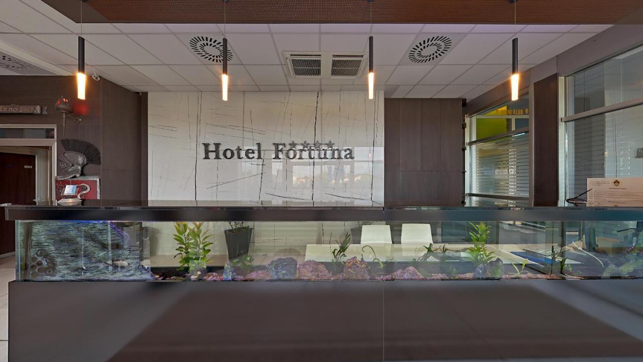 Hotel Fortuna バニャ・ルカ エクステリア 写真