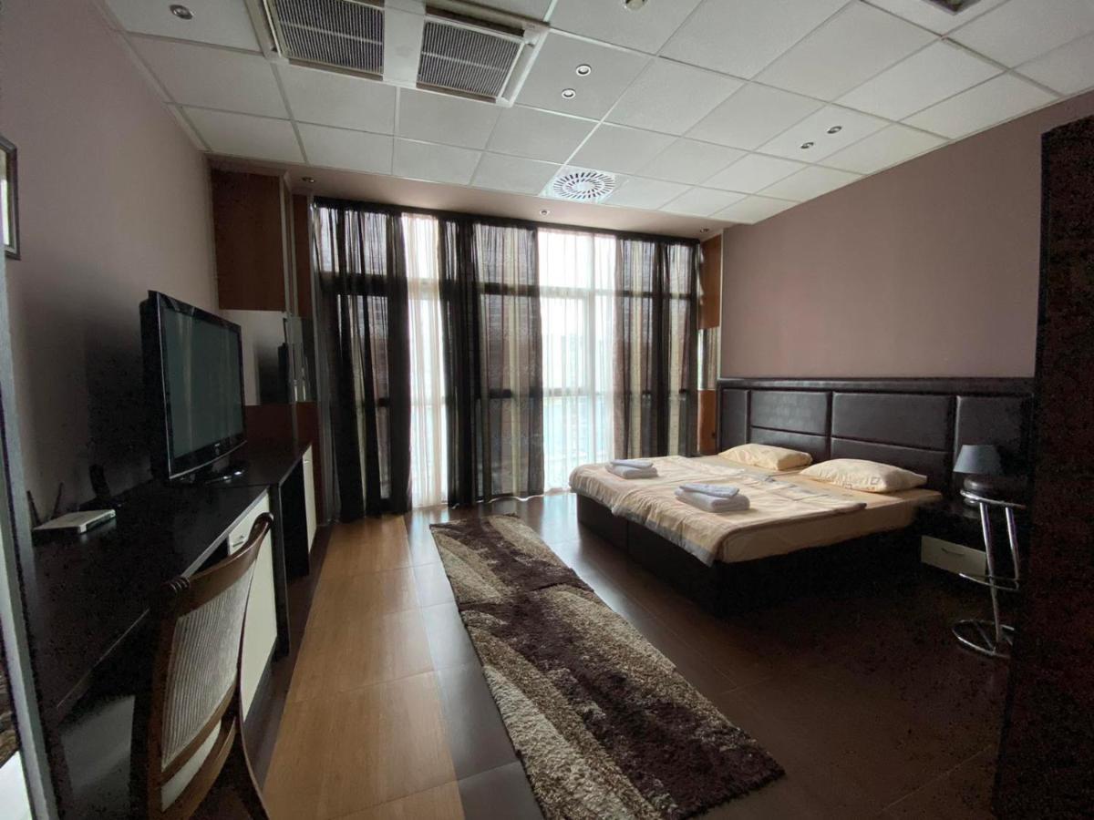Hotel Fortuna バニャ・ルカ エクステリア 写真